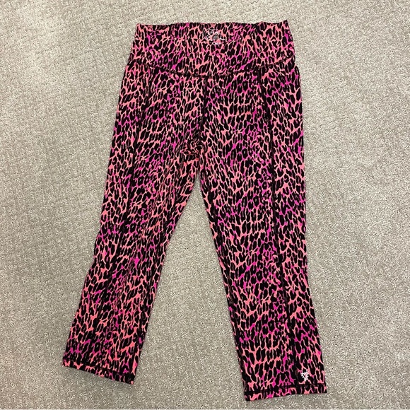 Betsey Johnson Cute Leopard Neon Performance Crop size Medium - Picture 1 of 3